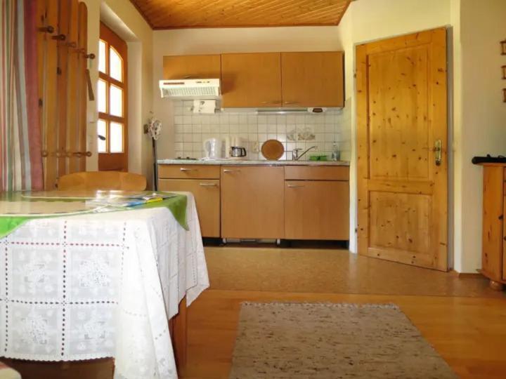 Ferienwohnung Schellander Privatstrand Velden am Wörthersee Екстериор снимка